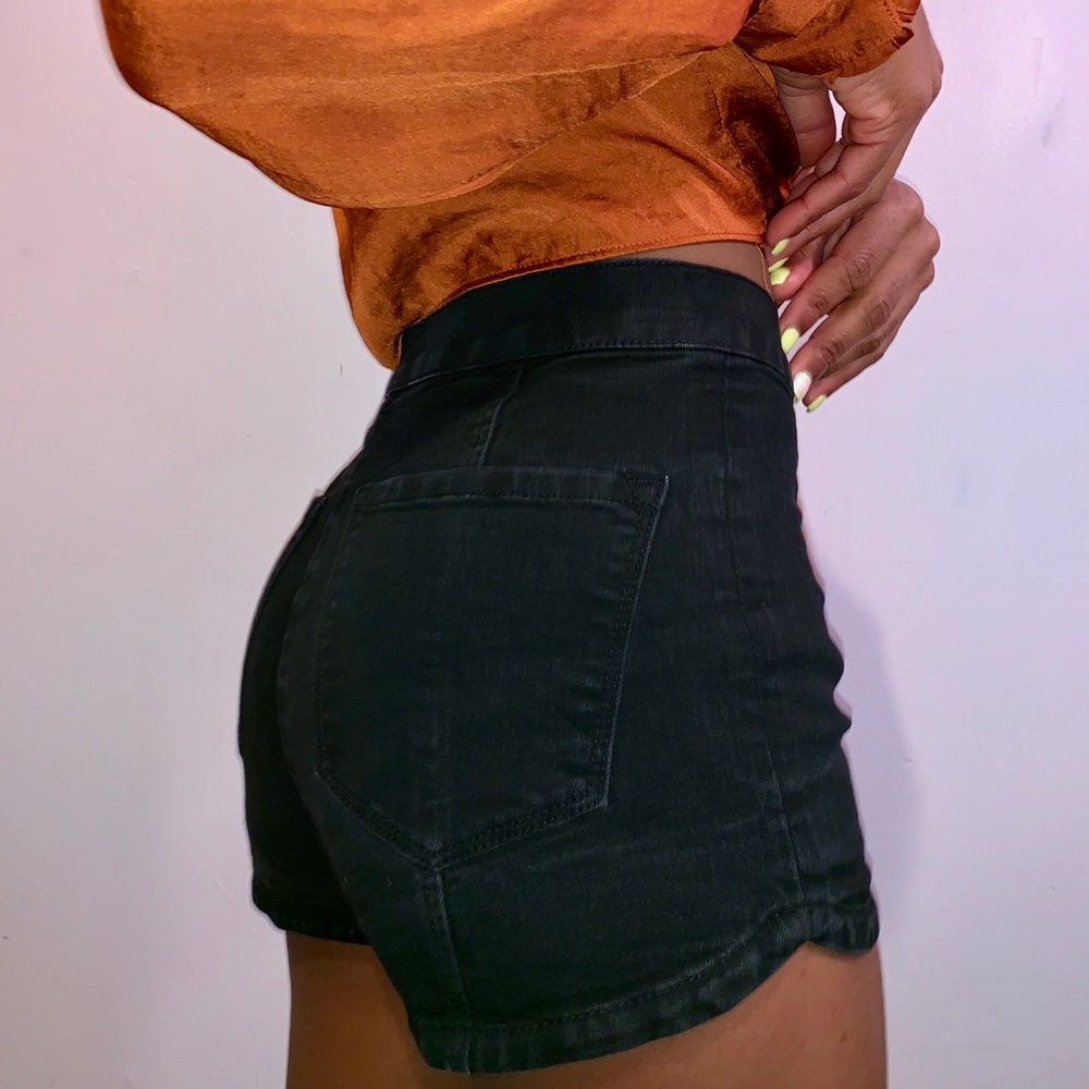 Urban Outfitters BDG Pin-up shorts